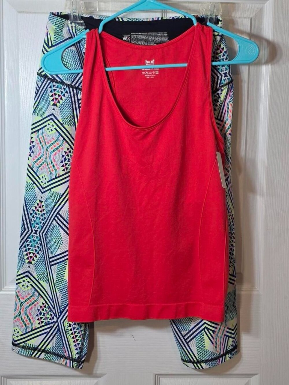 Work out set-Victoria Secret Sport Geometric Leggings and Pro Fit Seamless Tank